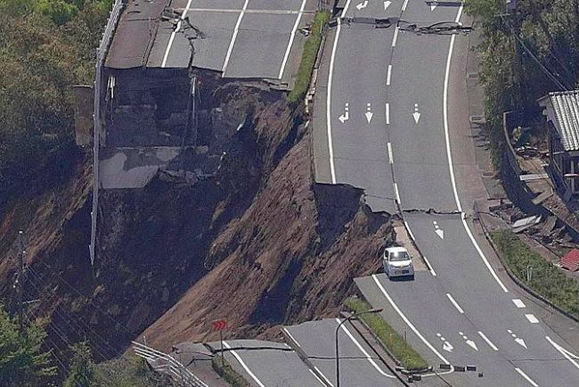 7+ magnitude earthquakes hit Japan and Ecuador