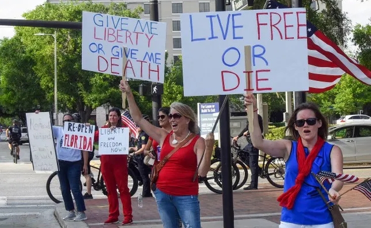 Thousands protest against Lockdown in America