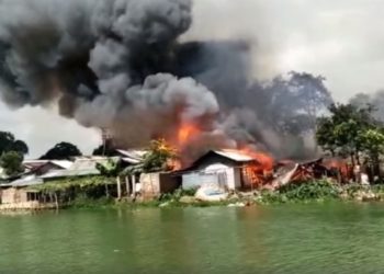 Massive fire in Lahorijan near Dimapur