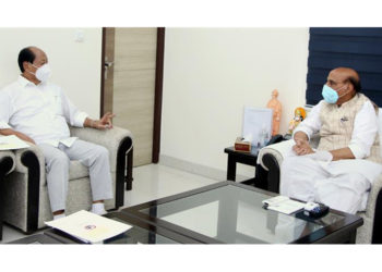 Rio takes up Kohima airport with Rajnath Singh