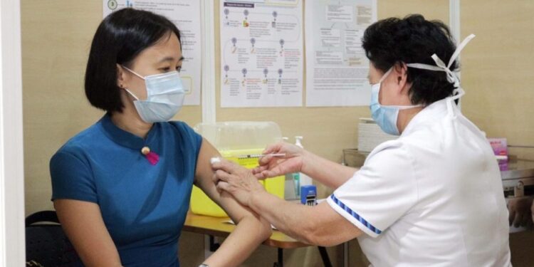 Singapore asks people not to exercise for a week after vaccination