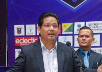 Meghalaya CM to commute to office in electric vehicle