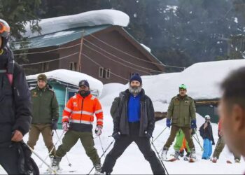 Rahul Gandhi vacationing in Kashmir; Is he going to campaign in Nagaland?