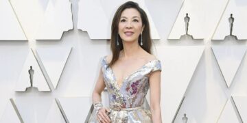 Michelle Yeoh becomes 1st Asian woman to win Oscar for Best Actress