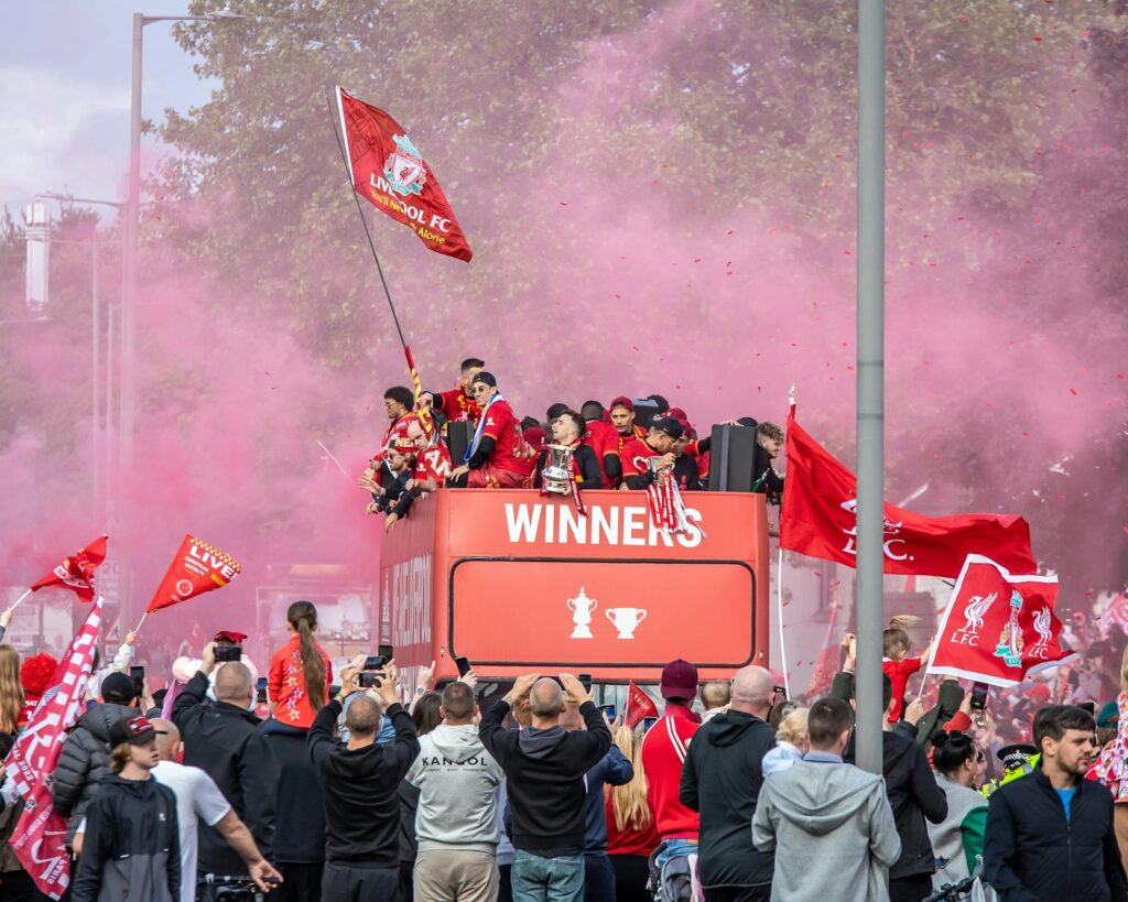 liverpool fc victory parade celebration