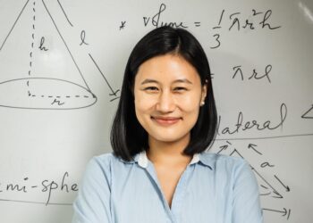 5 Questions with Sheyetoli Awomi | Amira school of math