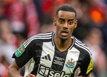 Alexander Isak: Newcastle United rejects Liverpool’s opening bid of £110 million