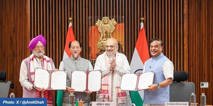 Centre signs MoU with Assam and Nagaland for the exploration and production of crude oil and natural gas